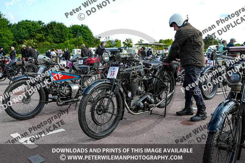 Vintage motorcycle club;eventdigitalimages;no limits trackdays;peter wileman photography;vintage motocycles;vmcc banbury run photographs